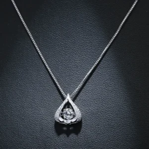 925 Silver Zircon Drops Of Water Necklace