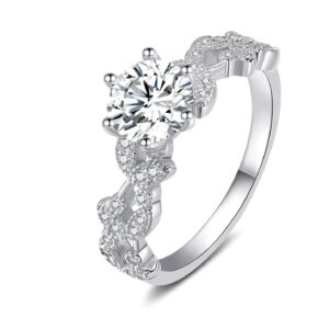 Moissanite ring 1.0 Carat